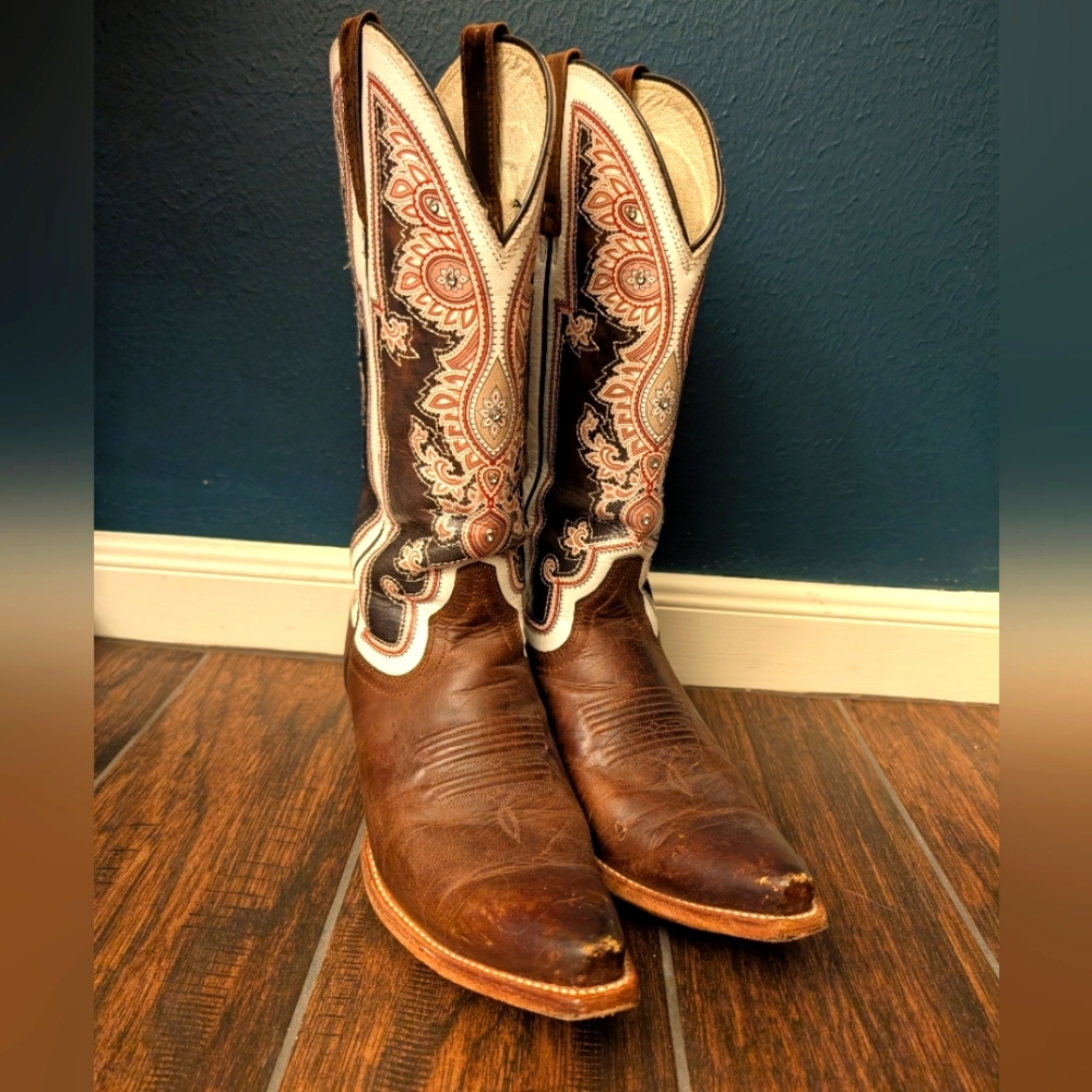 Alameda Ariat Rinestone Studded Boots
